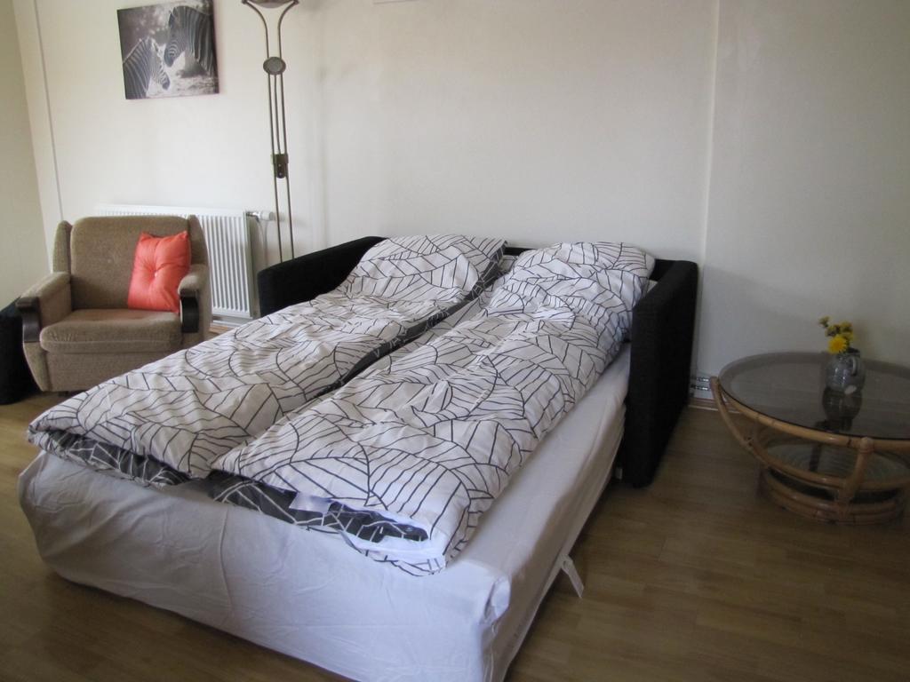 Saurbaer Apartment Varmahlid  Zimmer foto